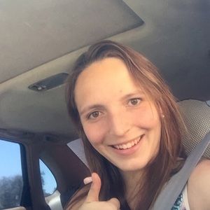 Meet your Posher, Alissa